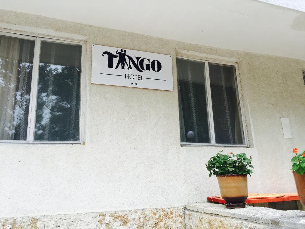 Hotel Tango Zlatni pjasătsi Eksteriør bilde